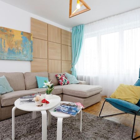 Lovely 2 Bedroom Apartment Near Old Town Bucharest Exterior photo