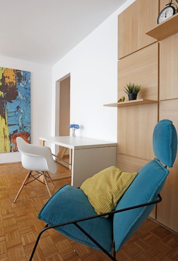 Lovely 2 Bedroom Apartment Near Old Town Bucharest Exterior photo